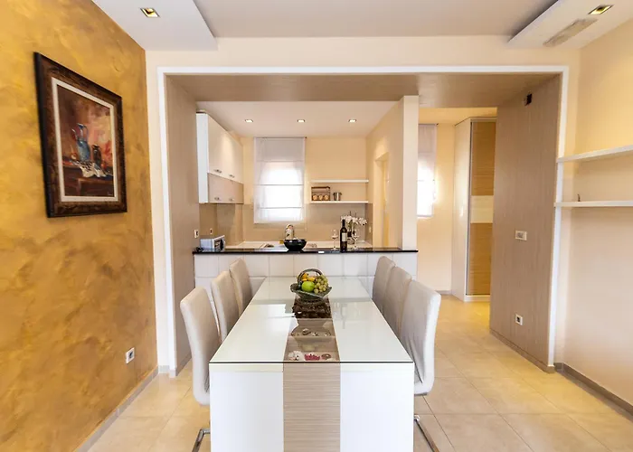 Hotel Butua Residence